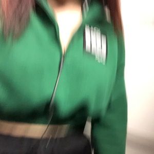 Meet your Posher, Suzette